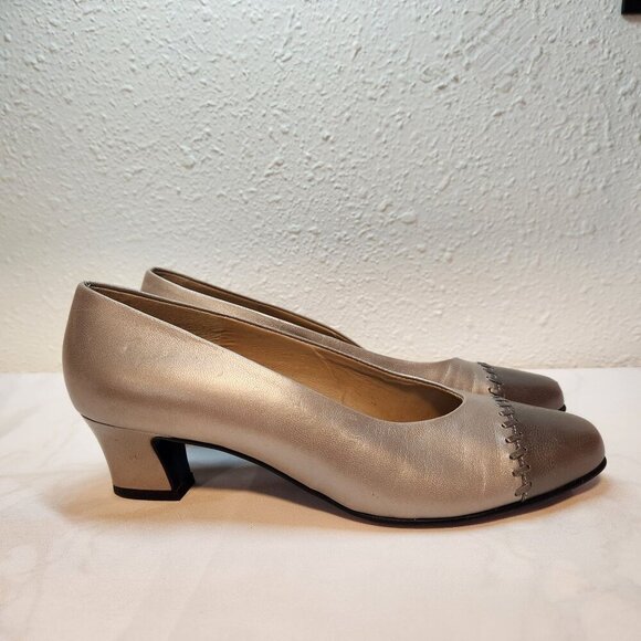 Vintage Selby Womens Size 6.5 Two Tone Leather Pumps Stitched Toe Cap Block Heel - Picture 3 of 9